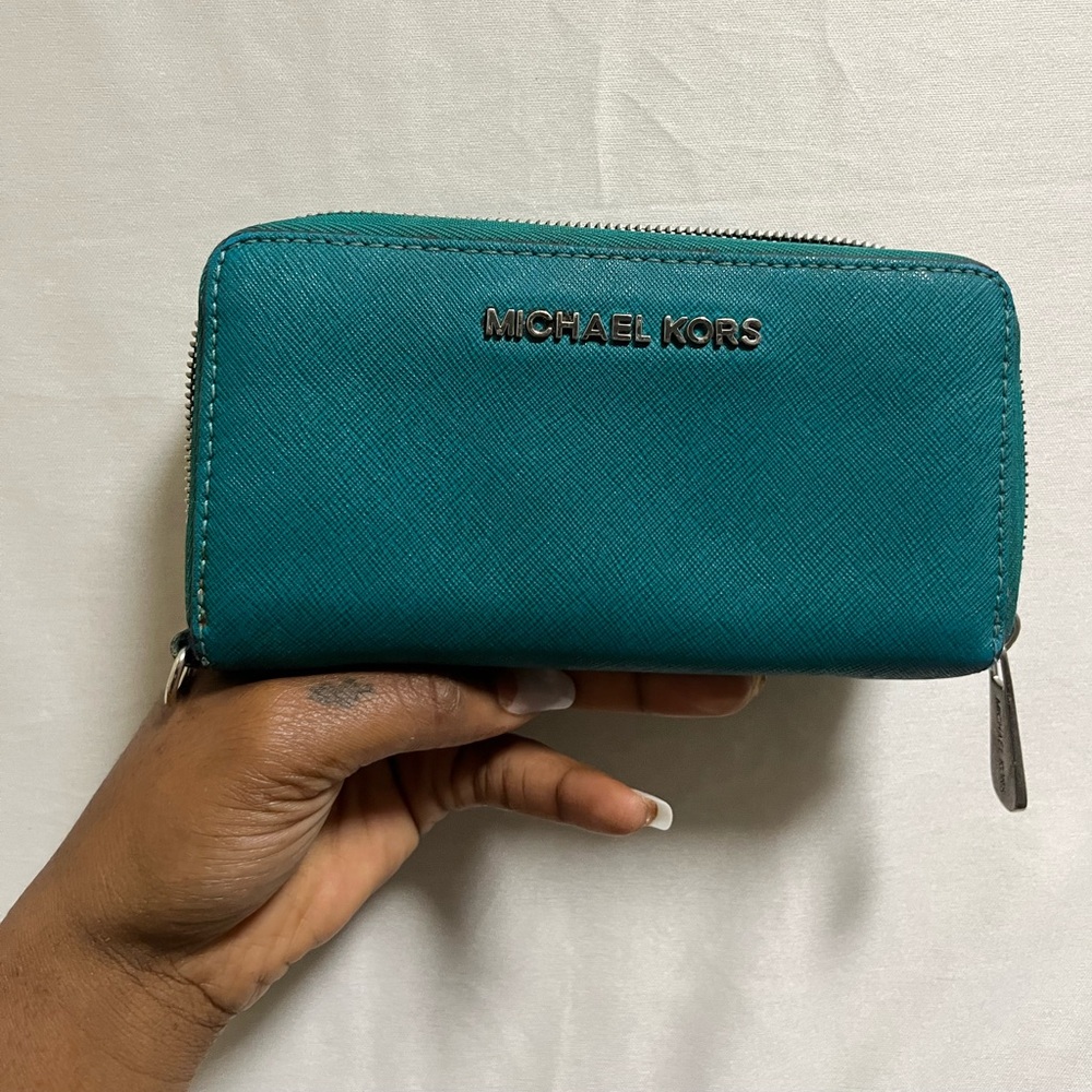 Michael Kors wallet